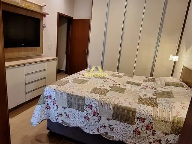 Casa com 216m² 3 quartos e 2 banheiros, à venda, no bairro Jardim Mantova em Indaiatuba