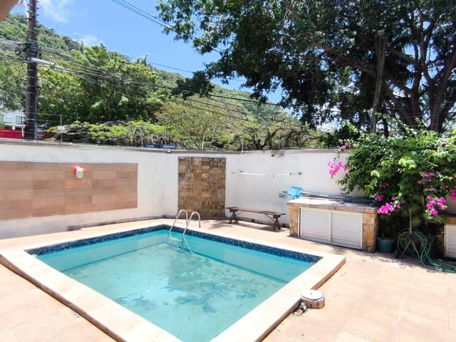 Foto do Casa - Casa 2 quartos para locação, São Francisco, Niterói, RJ | SelfSpin