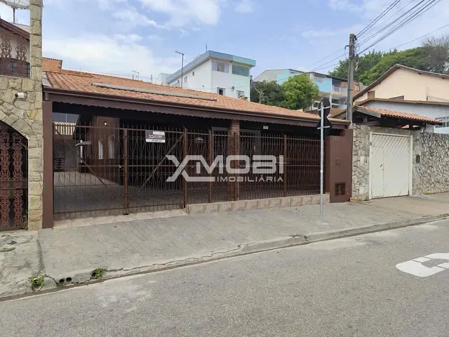 Casa com 265m² 3 quartos e 2 banheiros, à venda, no bairro Jardim Nogueira em Jundiaí