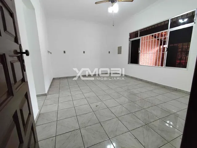 Casa com 265m² 3 quartos e 2 banheiros, à venda, no bairro Jardim Nogueira em Jundiaí