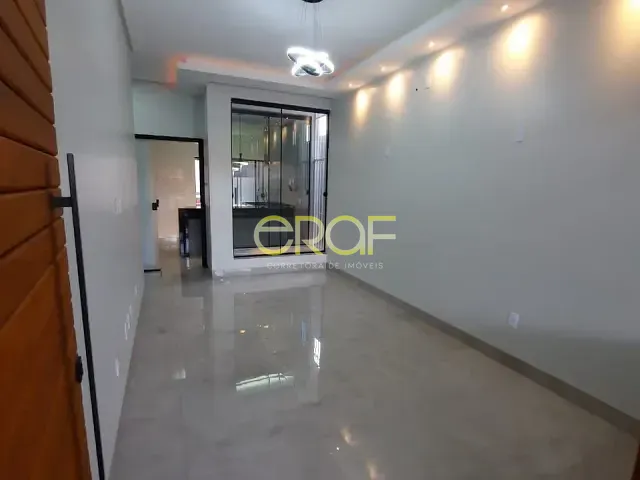 Casa 4 quartos e 3 banheiros, para alugar, no bairro Formosinha em Formosa