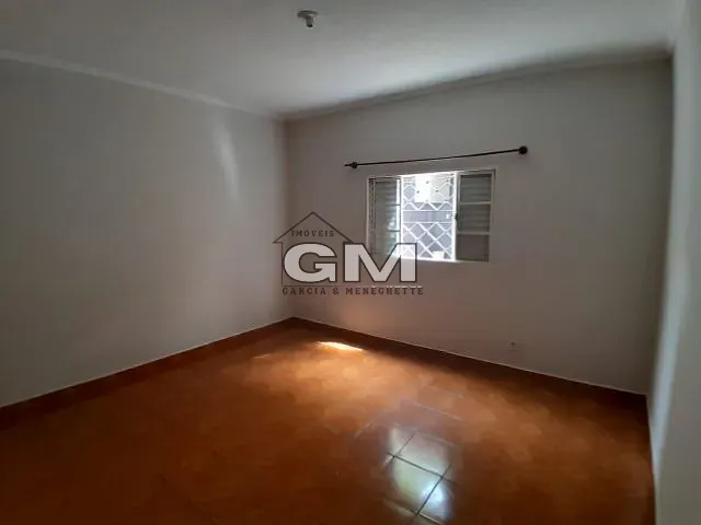 Casa com 200m² 3 quartos e 1 banheiro, à venda, no bairro Ipiranga em Ribeirão Preto