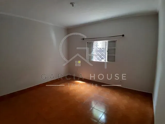 Casa com 200m² 3 quartos e 1 banheiro, à venda, no bairro Ipiranga em Ribeirão Preto