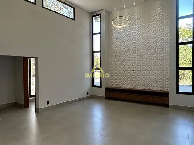 Casa com 368m² 3 quartos e 4 banheiros, à venda, no bairro Residencial Lagos D'Icaraí em Salto