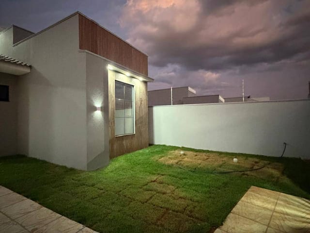 Casa com 311m² 3 quartos e 1 banheiro, à venda, no bairro Sonhalto Videira em Sinop