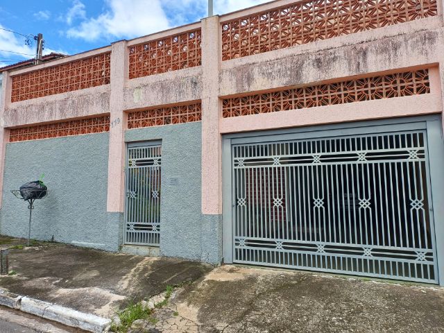 Casa com 250m² 3 quartos e 4 banheiros, à venda, no bairro Jardim Santa Margarida em São Paulo