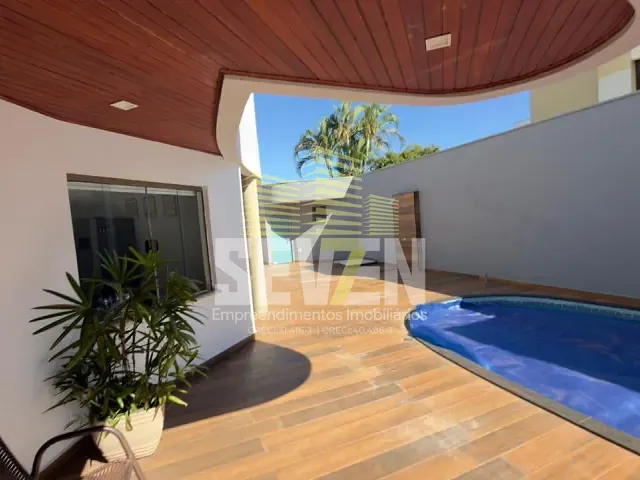 Casa com 420m² 4 quartos e 5 banheiros, à venda, no bairro Jardim Estoril em Bauru
