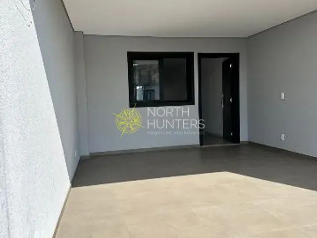 Casa com 125m² 2 quartos e 3 banheiros, à venda, no bairro Boa Vista em Joinville