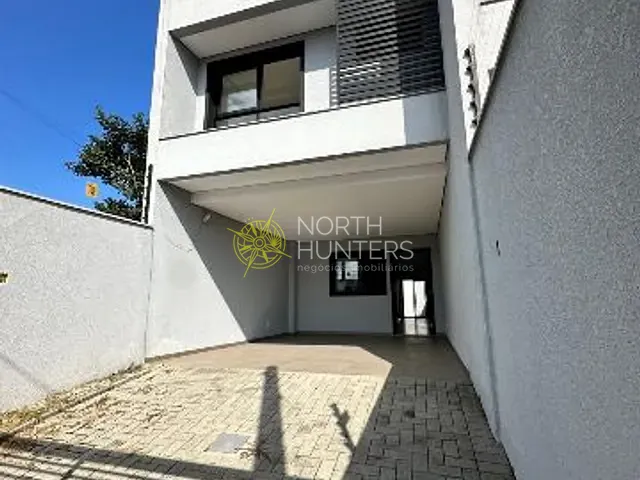 Casa com 125m² 2 quartos e 3 banheiros, à venda, no bairro Boa Vista em Joinville