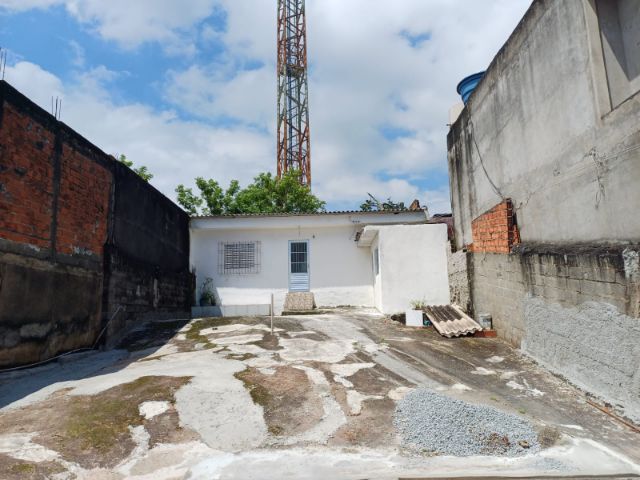 Casa com 263m² 1 quarto e 1 banheiro, à venda, no bairro Jardim Rio Douro em São Paulo