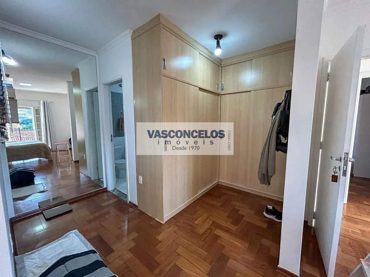 Casa, 4 quartos, 225 m² - Foto 9