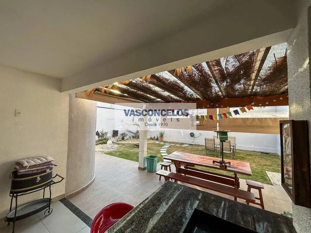 Casa, 4 quartos, 225 m² - Foto 11