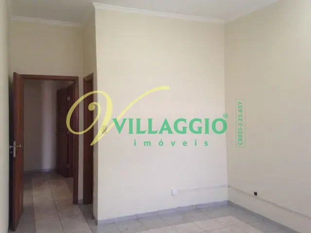Casa com 370m², para alugar, no bairro Centro em São José do Rio Preto