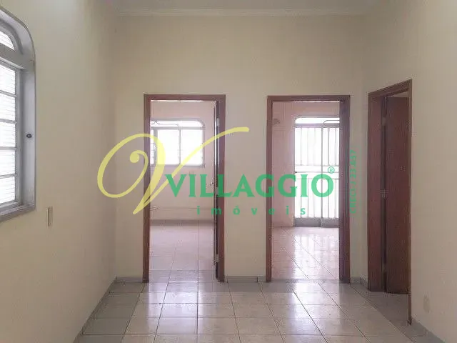 Casa com 370m², para alugar, no bairro Centro em São José do Rio Preto