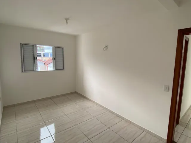 Apartamento 2 quartos e 1 banheiro, para alugar, no bairro Ponte Nova em Extrema