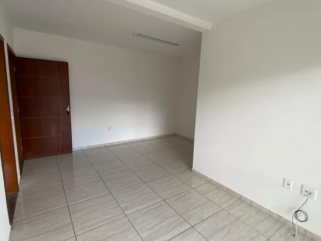 Apartamento 2 quartos e 1 banheiro, para alugar, no bairro Ponte Nova em Extrema