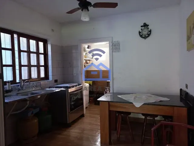 Casa com 429m² 2 quartos e 2 banheiros, à venda, no bairro Martim de Sá em Caraguatatuba