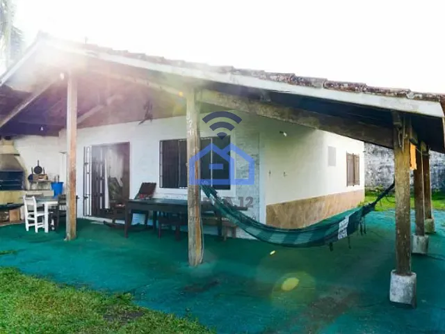 Casa com 429m² 2 quartos e 2 banheiros, à venda, no bairro Martim de Sá em Caraguatatuba
