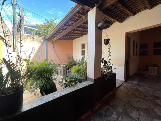 Casa com 180m² 2 quartos e 2 banheiros, à venda, no bairro Conjunto Habitacional Parque da Floresta em Campinas