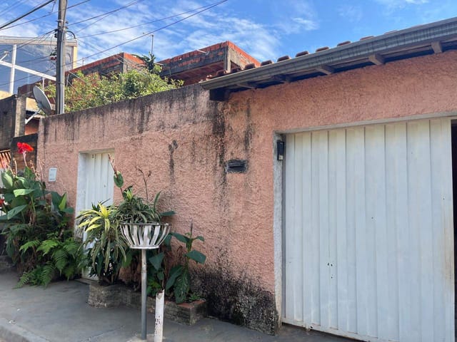 Casa com 180m² 2 quartos e 2 banheiros, à venda, no bairro Conjunto Habitacional Parque da Floresta em Campinas
