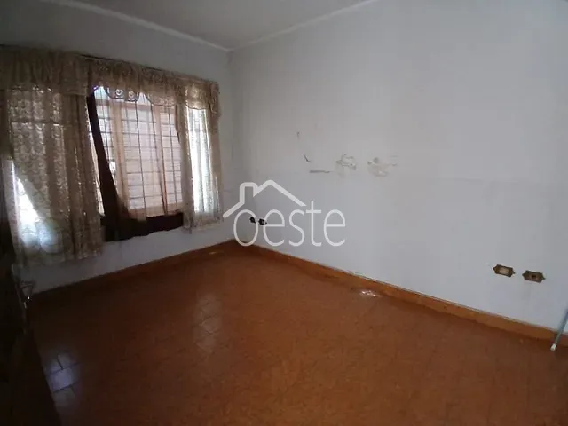 Casa com 250m² 2 quartos e 1 banheiro, para alugar, no bairro Centro em Santa Bárbara D'Oeste