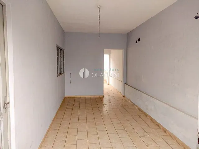 Casa com 150m² 2 quartos e 1 banheiro, à venda, no bairro Parque Das Paineiras em Artur Nogueira