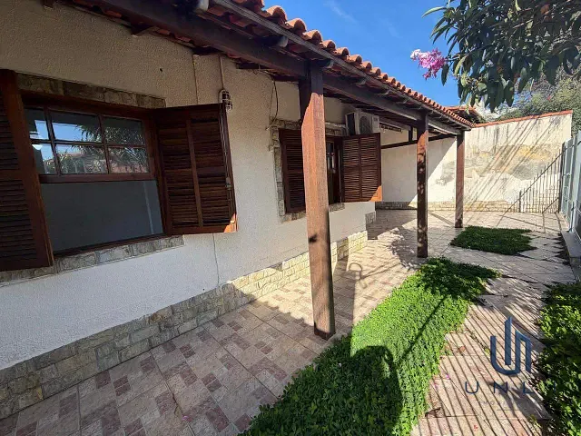 Casa 3 quartos e 2 banheiros, à venda, no bairro Vista Verde em Volta Redonda