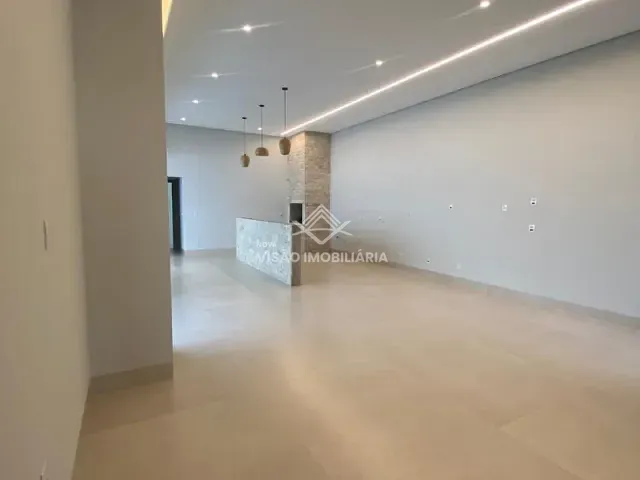 Casa 3 quartos e 3 banheiros, à venda, no bairro Jardim Belo Horizonte em Sinop