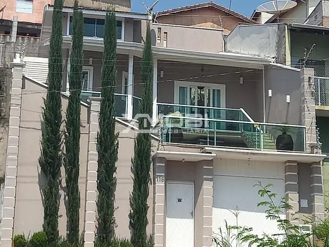 Casa com 250m² 3 quartos e 4 banheiros, à venda, no bairro Jardim Corcovado em Campo Limpo Paulista