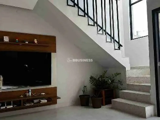 Casa 3 quartos e 2 banheiros, à venda, no bairro São Francisco em São Francisco de Itabapoana