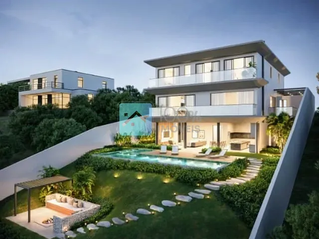 Casa com 931m² 5 quartos e 5 banheiros, à venda, no bairro Urbanova em São José dos Campos