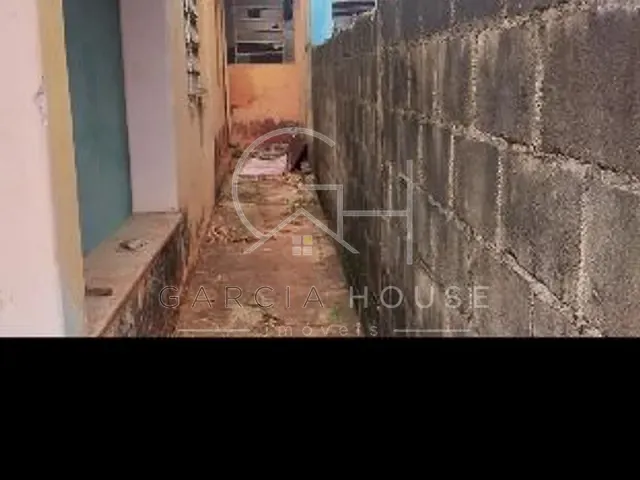 Casa 2 quartos e 1 banheiro, à venda, no bairro centro em Jardinópolis