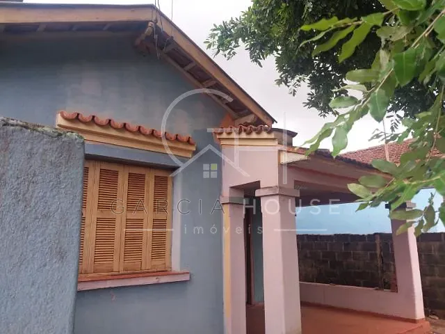 Casa 2 quartos e 1 banheiro, à venda, no bairro centro em Jardinópolis