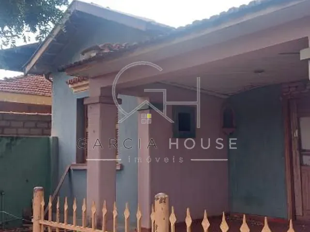 Casa 2 quartos e 1 banheiro, à venda, no bairro centro em Jardinópolis