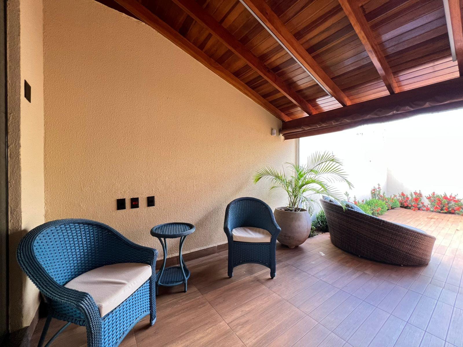Casa à venda com 3 quartos, 220m² - Foto 31