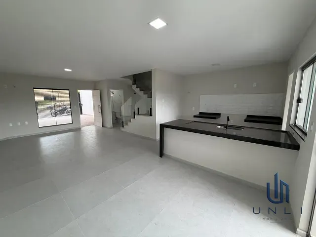 Casa com 180m² 3 quartos e 3 banheiros, à venda, no bairro Jardim Belvedere em Volta Redonda
