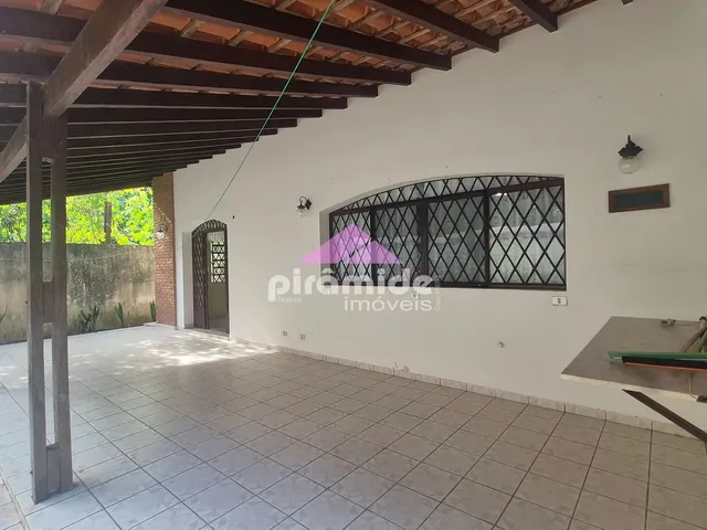 Casa com 424m² 3 quartos e 5 banheiros, para alugar, no bairro Jardim Esplanada em São José Dos Campos