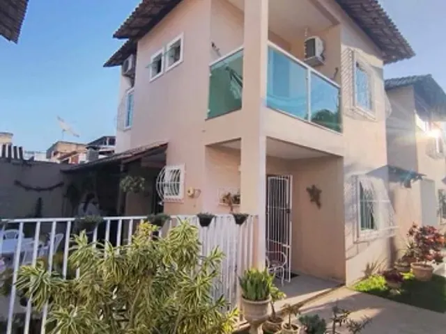 Casa com 85m² 2 quartos e 3 banheiros, à venda, no bairro Parque California em Campos dos Goytacazes