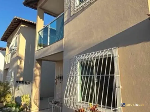 Casa com 85m² 2 quartos e 3 banheiros, à venda, no bairro Parque California  em Campos dos Goytacazes