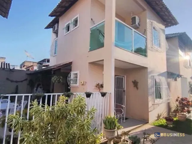 Casa com 85m² 2 quartos e 3 banheiros, à venda, no bairro Parque California  em Campos dos Goytacazes