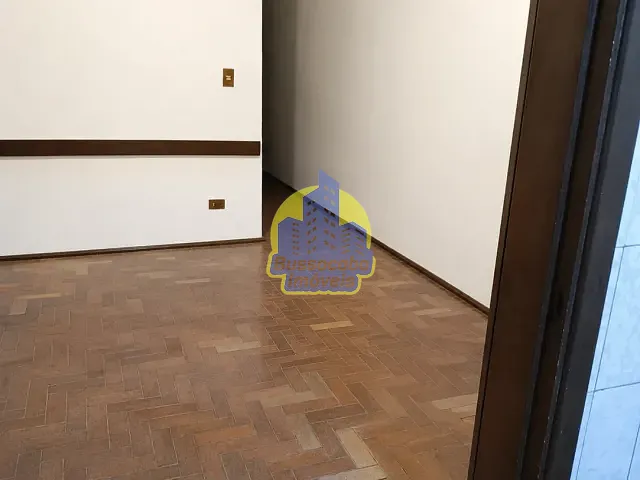 Casa com 200m² 2 quartos e 1 banheiro, à venda, no bairro Bussocaba em Osasco