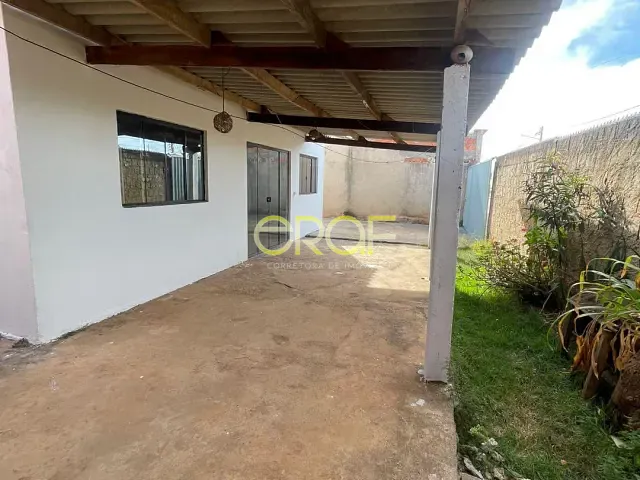 Casa 2 quartos e 2 banheiros, para alugar, no bairro Chácaras Setor Abreu em Formosa