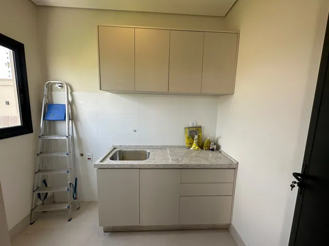Casa com 354m² 3 quartos e 1 banheiro, à venda, no bairro Residencial Riviera Suíça em Sinop
