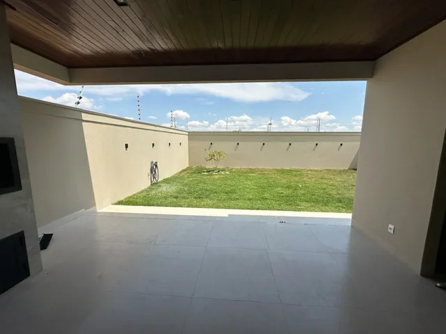 Casa com 354m² 3 quartos e 1 banheiro, à venda, no bairro Residencial Riviera Suíça em Sinop