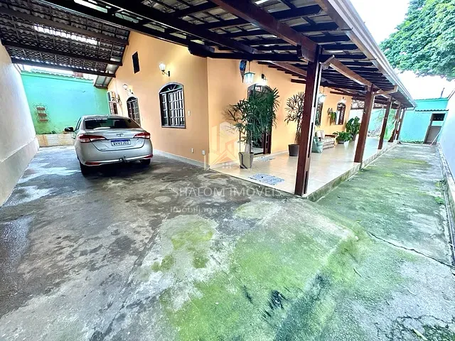 Casa com 375m² 3 quartos e 3 banheiros, à venda, no bairro Parque Xangri-Lá em Contagem