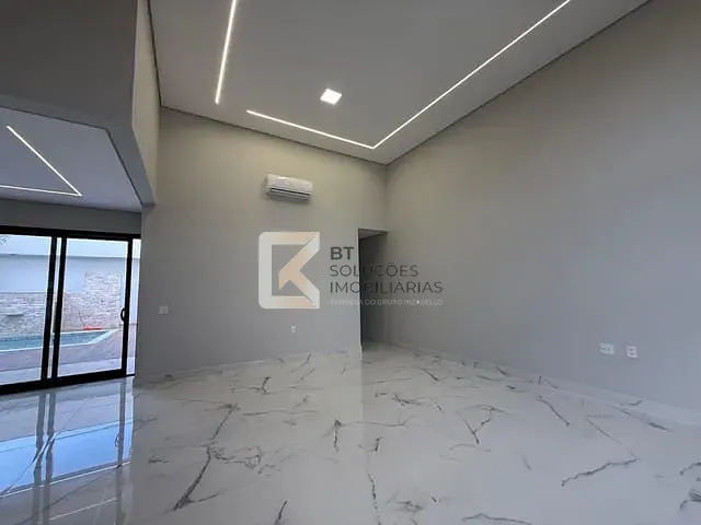 Casa com 300m² 3 quartos e 4 banheiros, à venda, no bairro Itaici em Indaiatuba