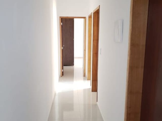 Casa à venda, no bairro Vila Prado em Pindamonhangaba