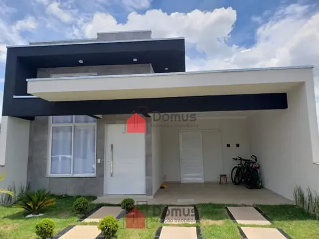 Casa à venda, no bairro Vila Prado em Pindamonhangaba