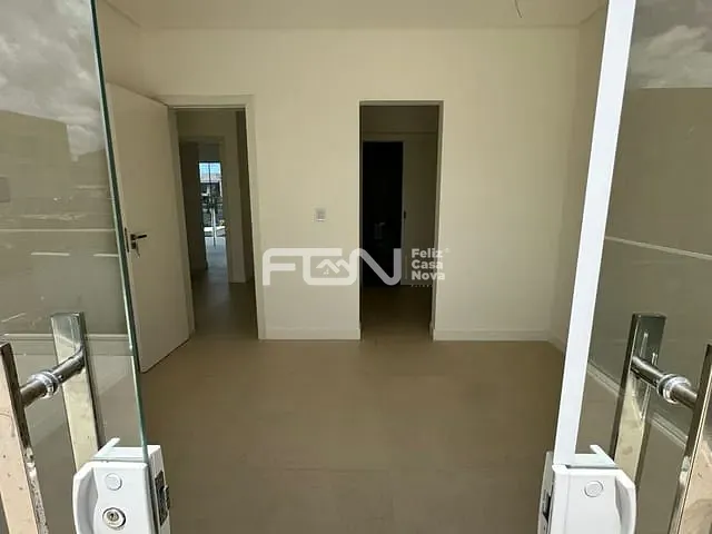 Casa 3 quartos e 2 banheiros, à venda, no bairro Jardim Limoeiro em Camaçari