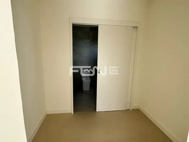 Casa 3 quartos e 2 banheiros, à venda, no bairro Jardim Limoeiro em Camaçari